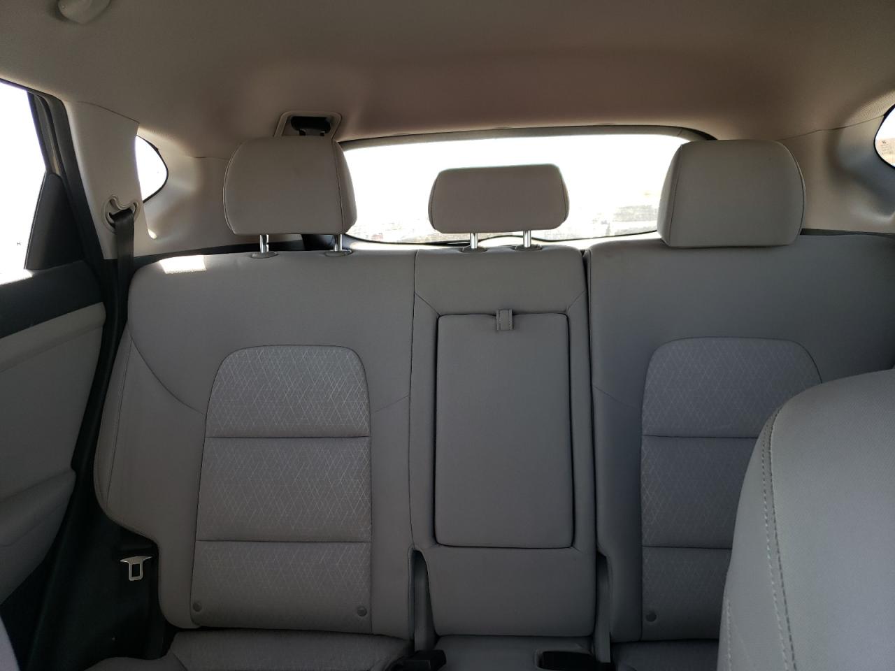 2016 Hyundai Tucson - Image 10