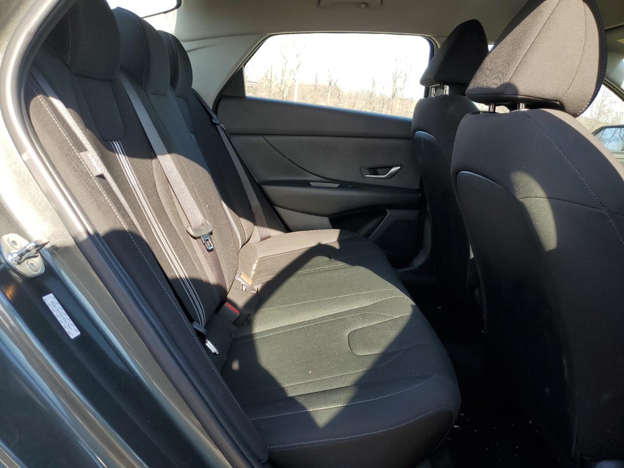 2024 Hyundai Elantra - Image 11