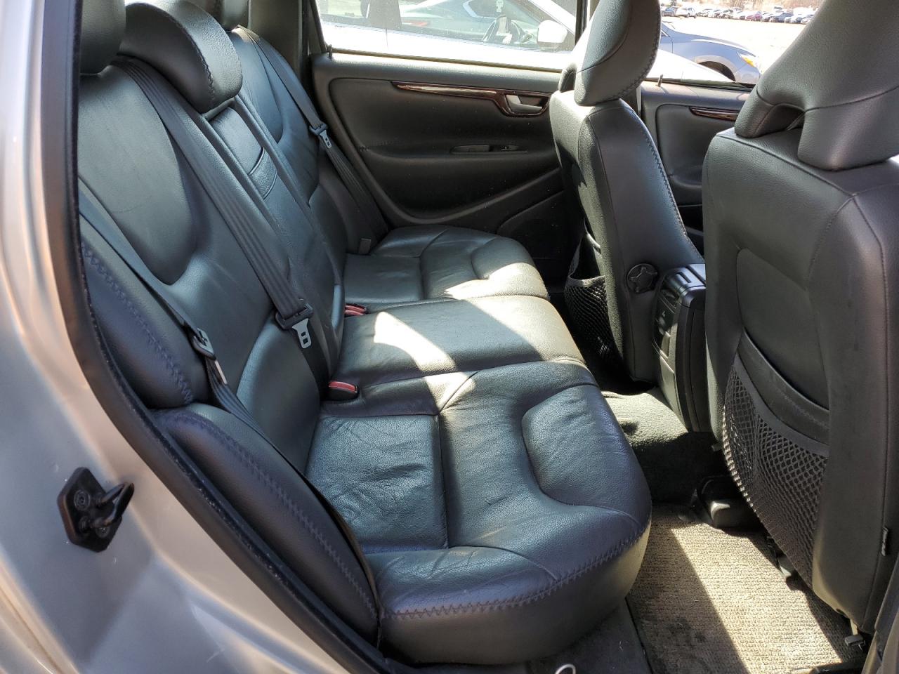 2007 Volvo XC70 - Image 10