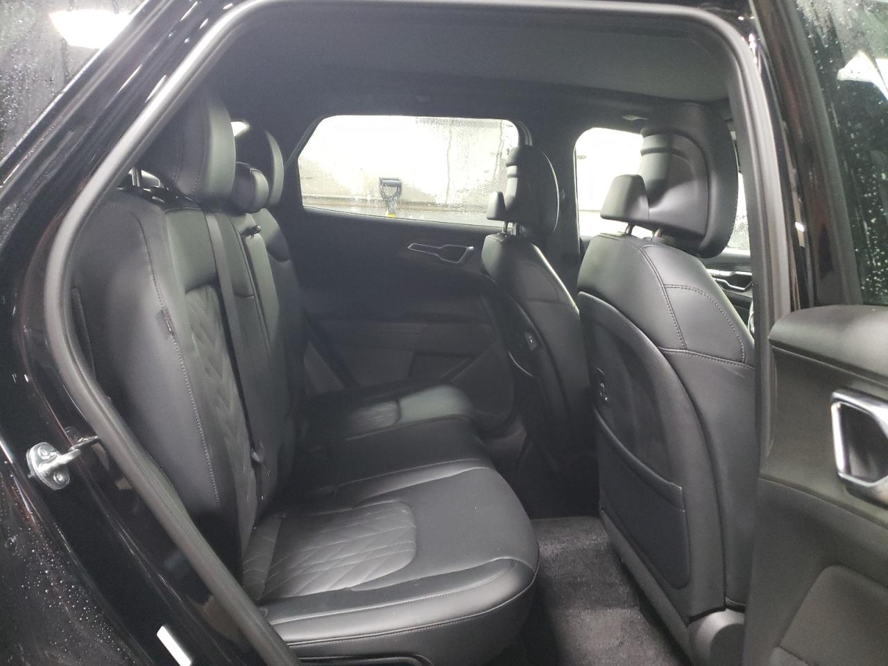 2024 Kia Sportage - Image 10