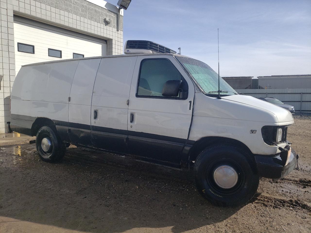 2001 Ford Econoline - Image 4