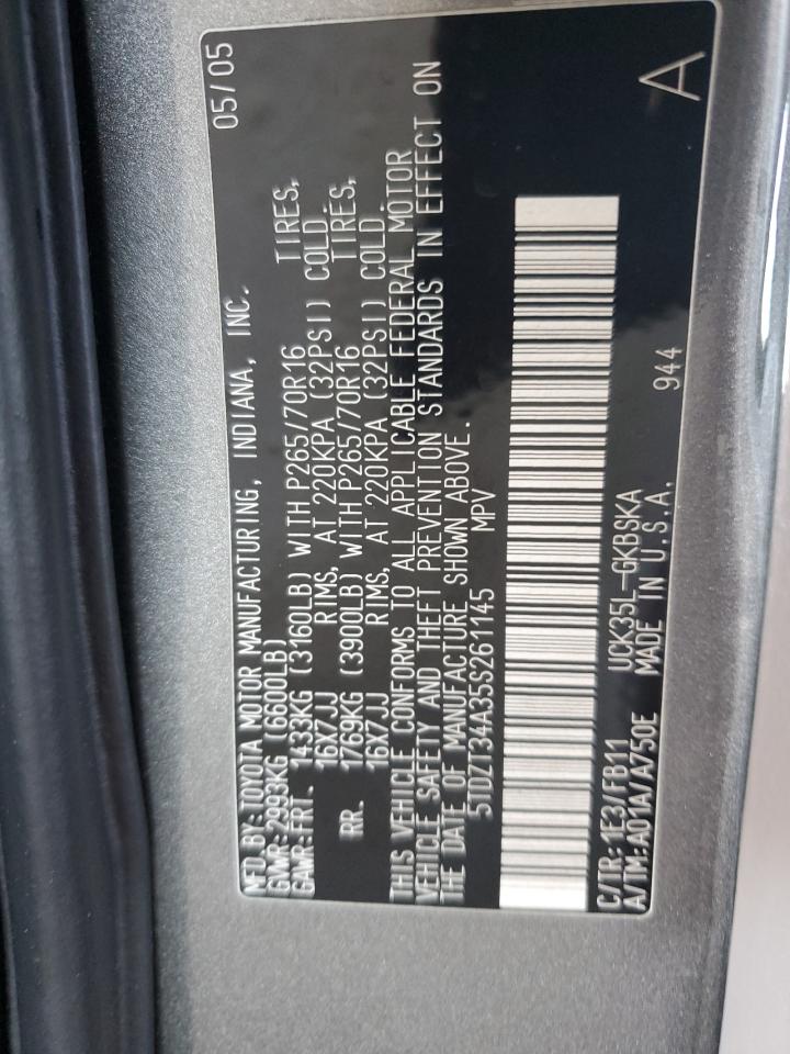 2005 Toyota Sequoia - Image 13