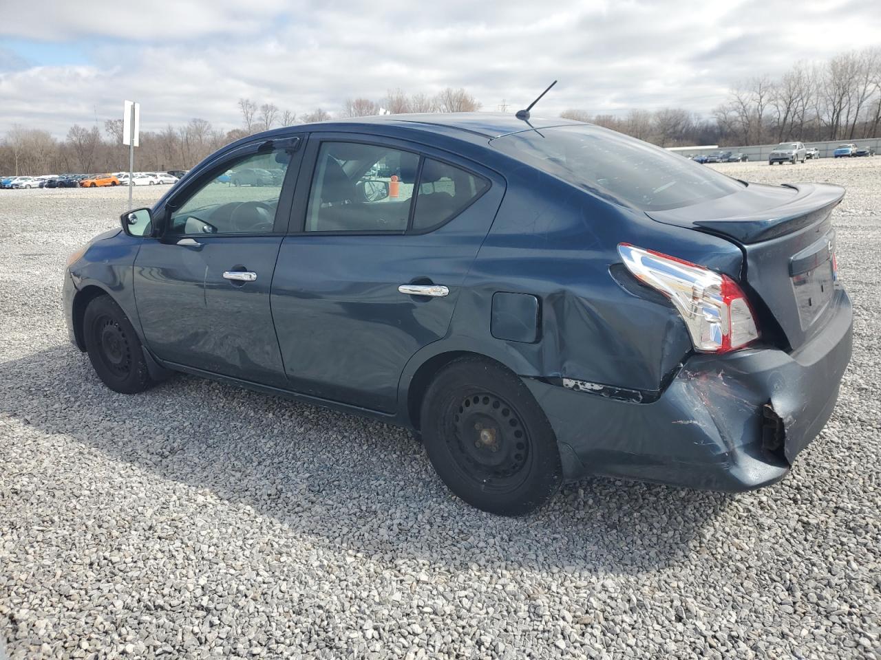 2015 Nissan Versa - Image 2