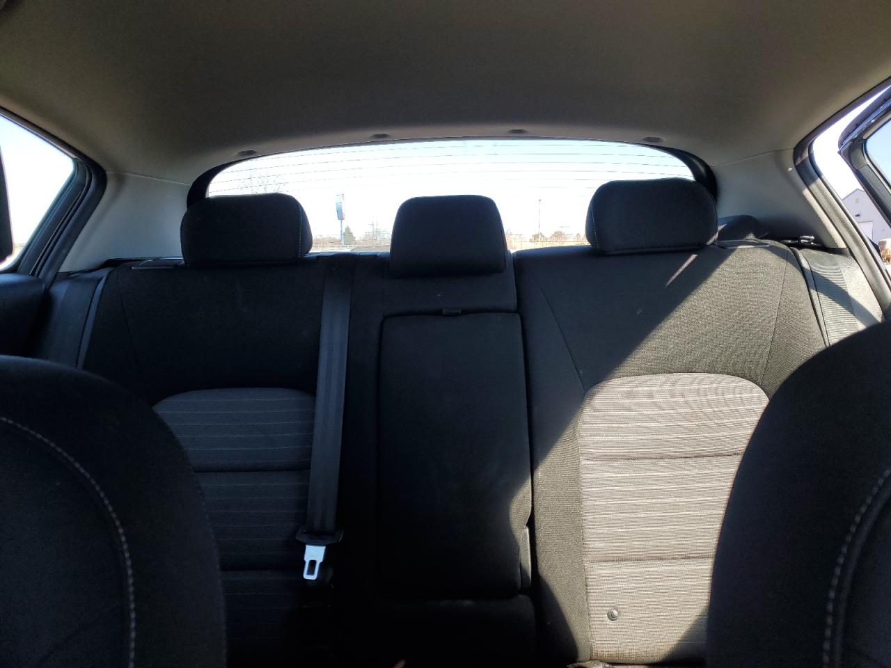 2016 Kia Forte - Image 10