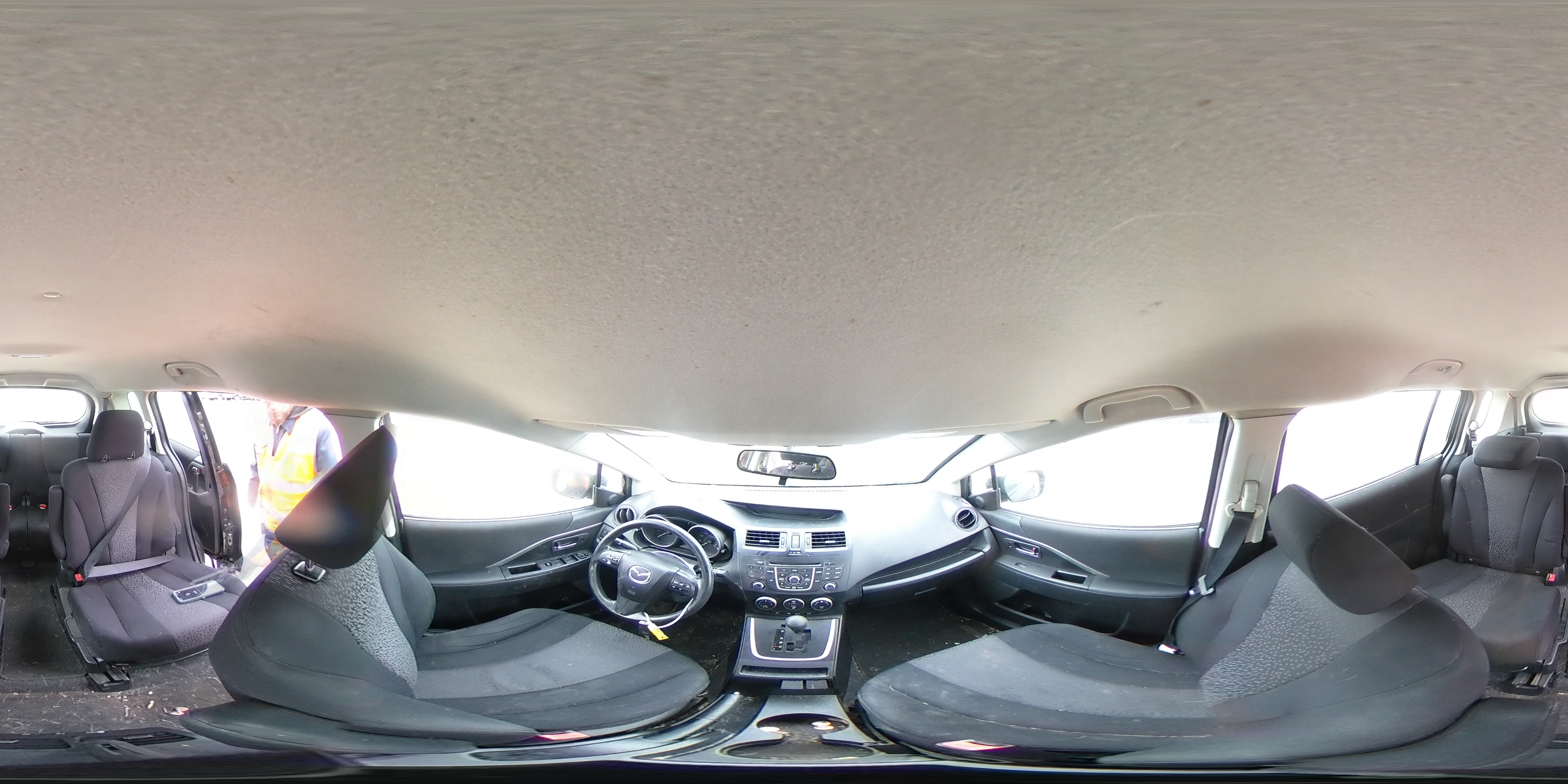 2012 Mazda 5 - Image 12