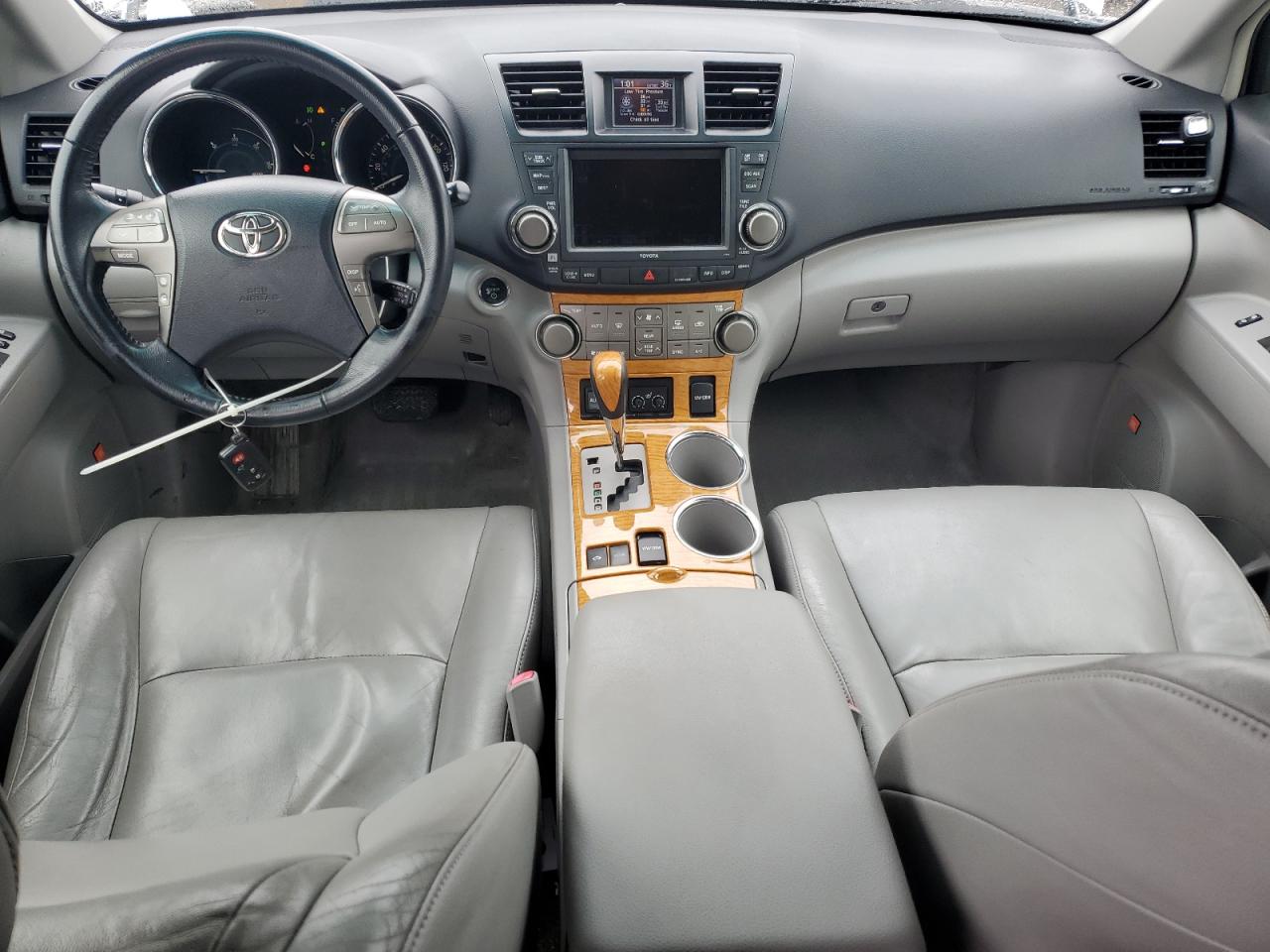 2008 Toyota Highlander - Image 8