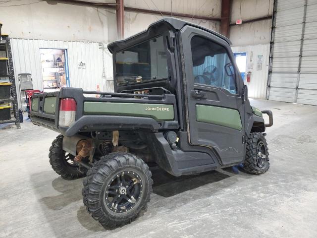 2022 JOHN DEERE XUV835M