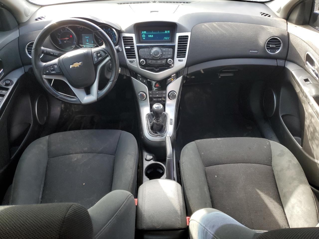 2011 Chevrolet Cruze - Image 8