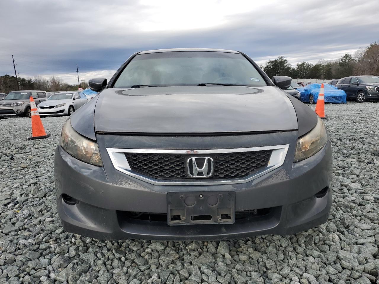 2009 Honda Accord - Image 5