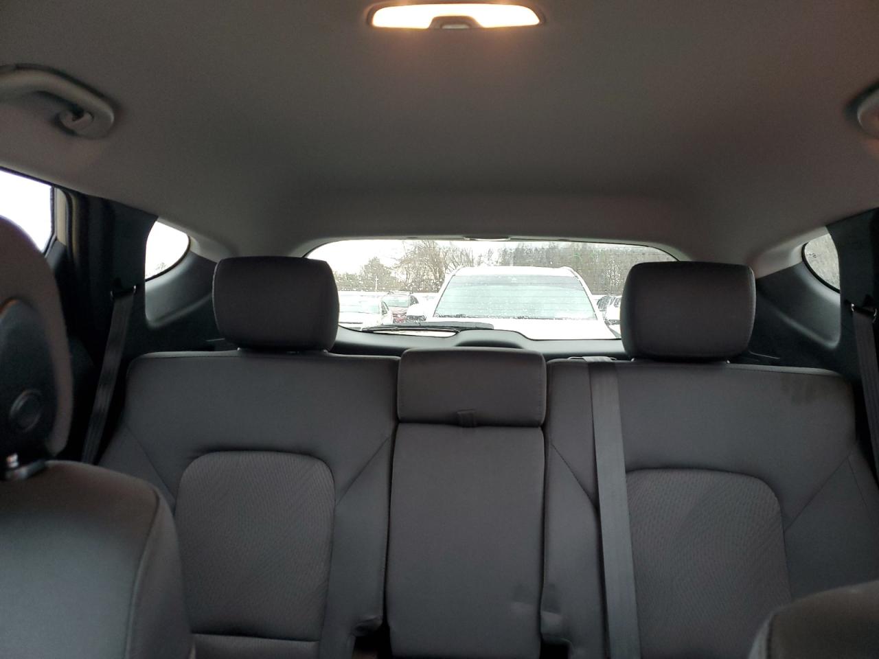 2014 Hyundai Santa Fe - Image 10