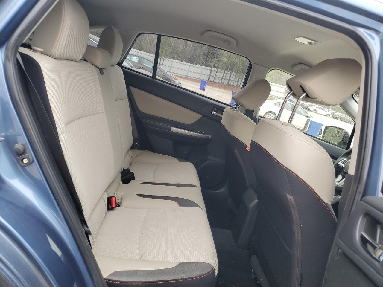 2016 Subaru XV - Image 11