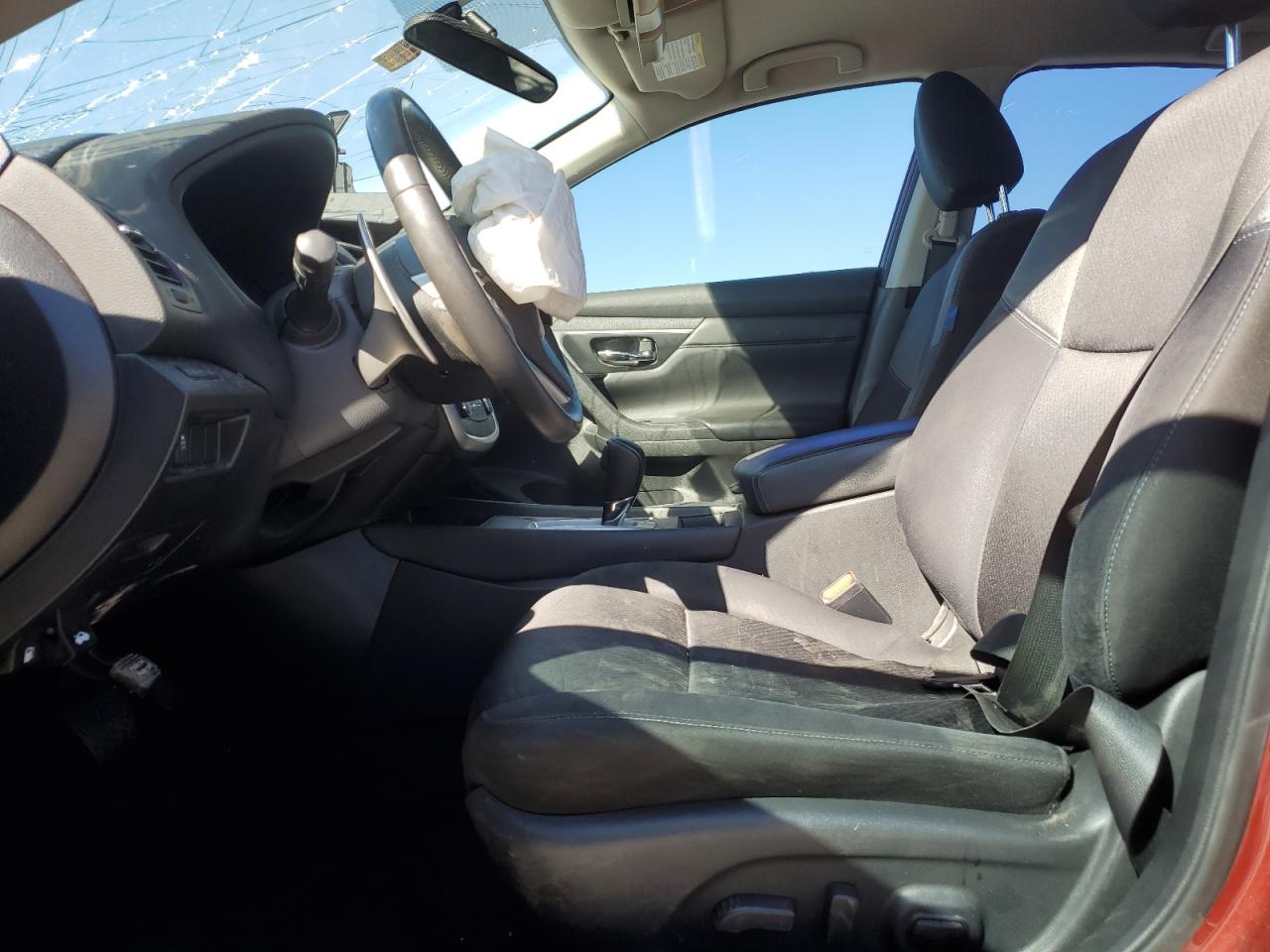 2017 Nissan Altima - Image 7