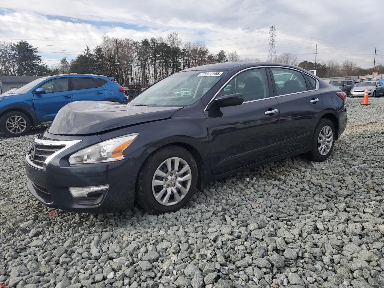 2015 Nissan Altima - Image 1