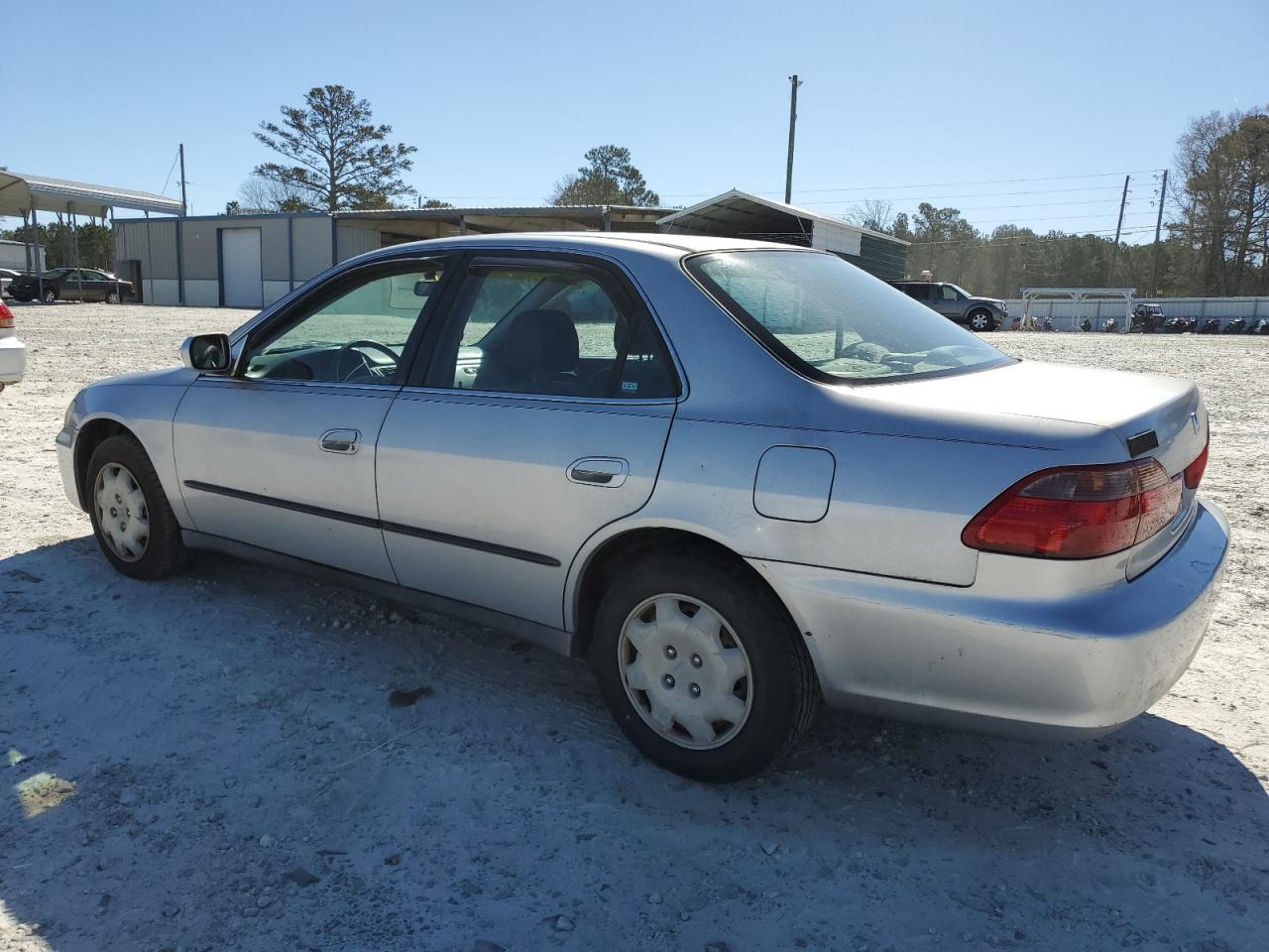 2000 Honda Accord - Image 2