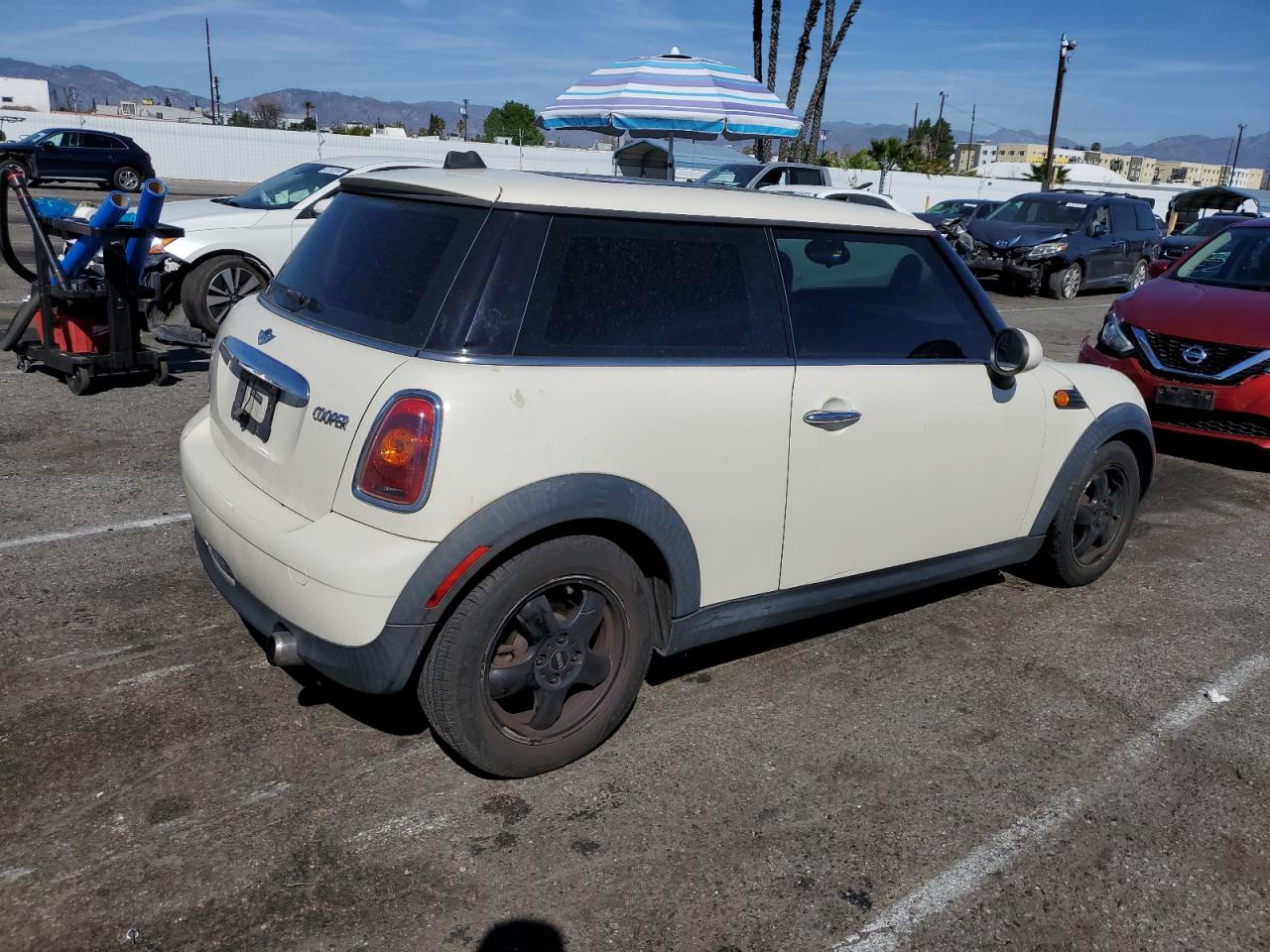 2009 MINI Cooper - Image 3