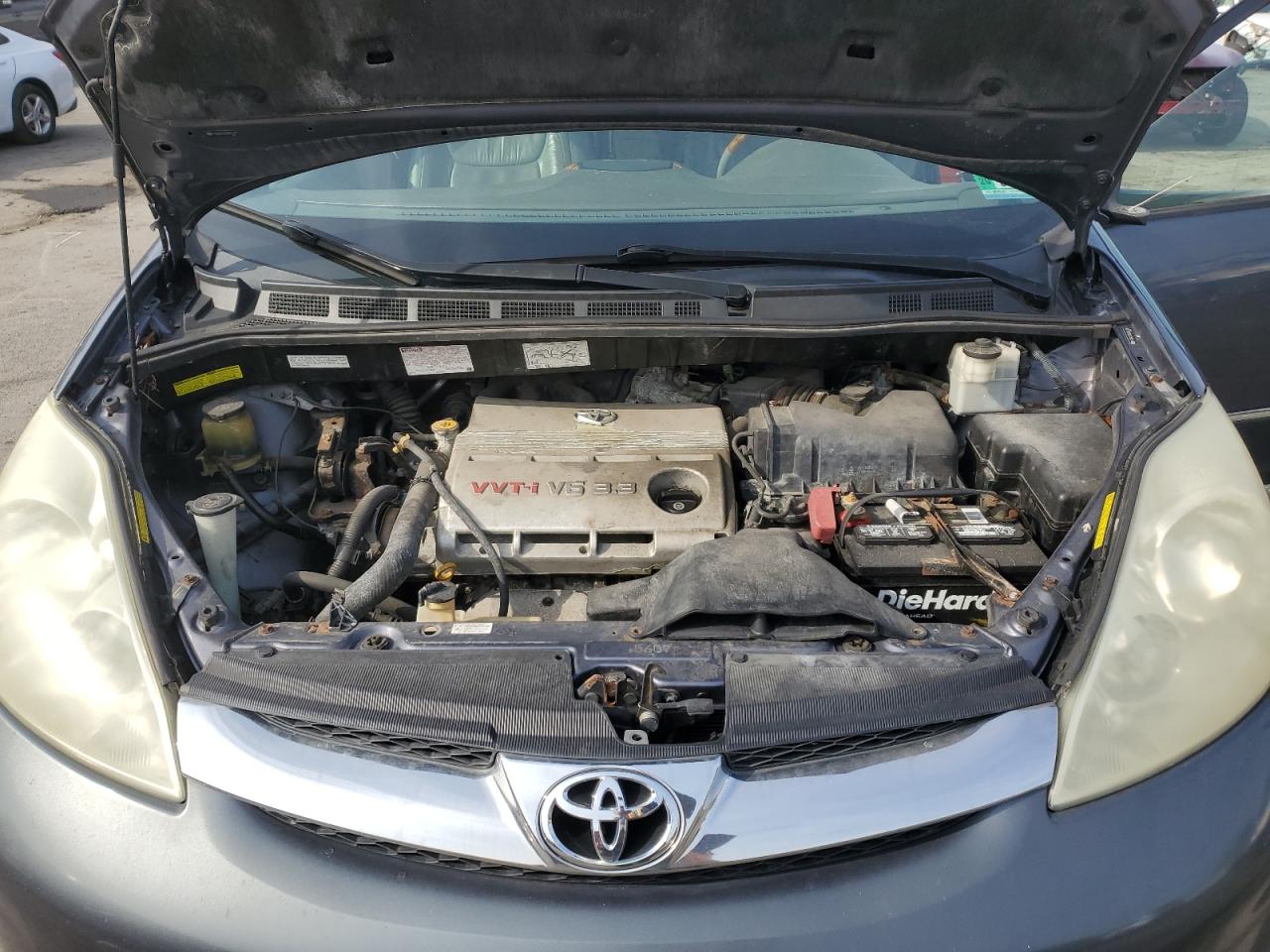2006 Toyota Sienna - Image 12