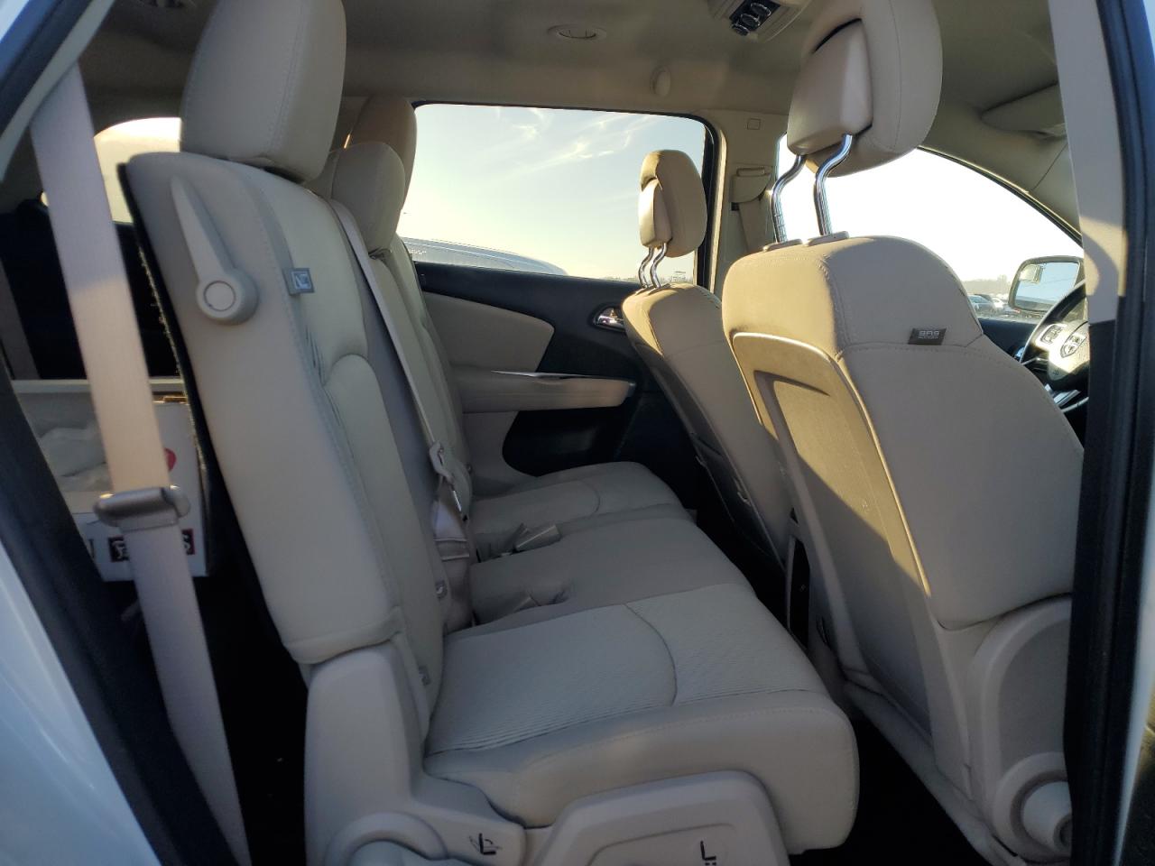 2016 Dodge Journey - Image 11