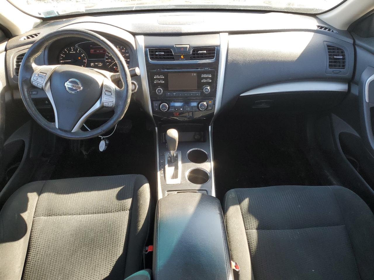 2015 Nissan Altima - Image 8