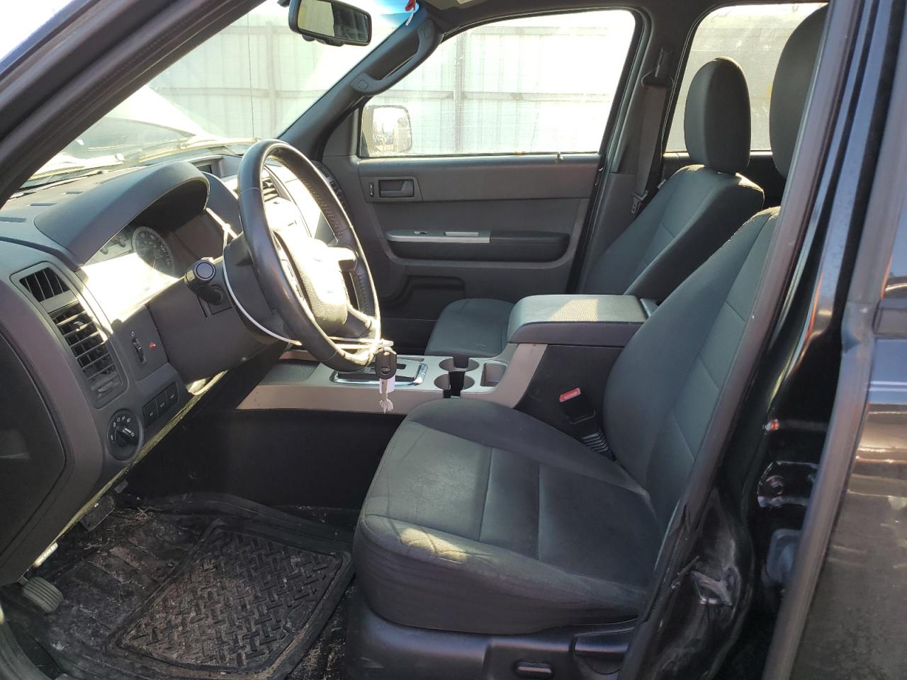2011 Ford Escape - Image 7