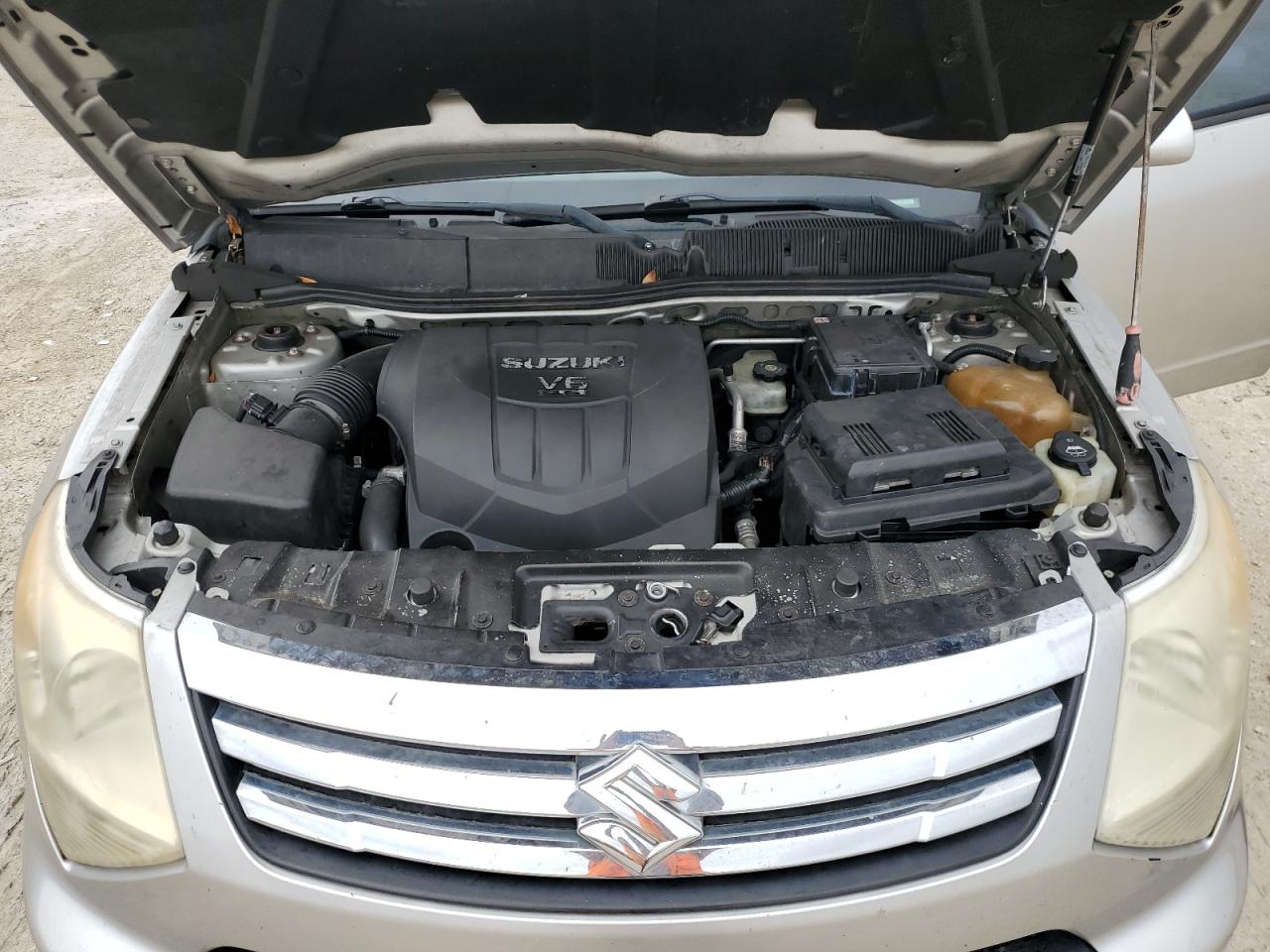 2007 Suzuki XL7 - Image 12