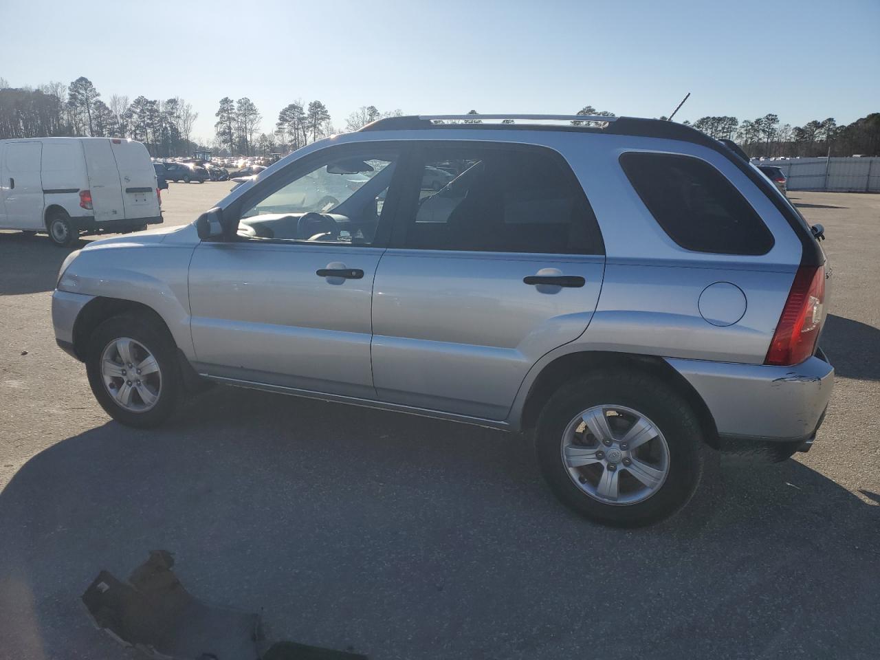 2009 Kia Sportage - Image 2