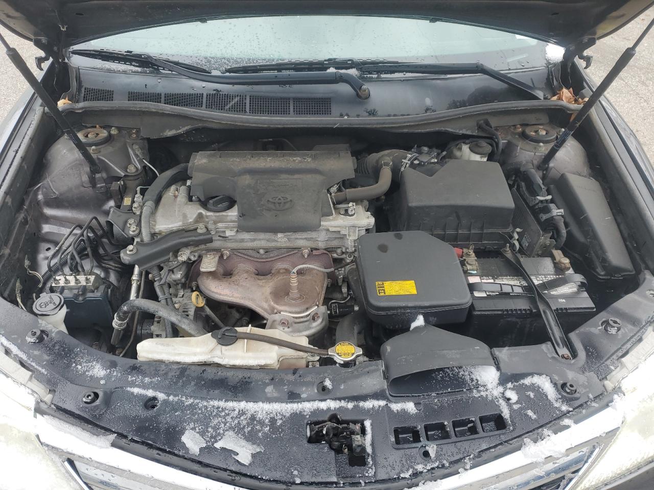 2014 Toyota Camry - Image 11