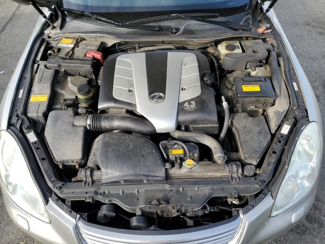 2002 Lexus SC - Image 11