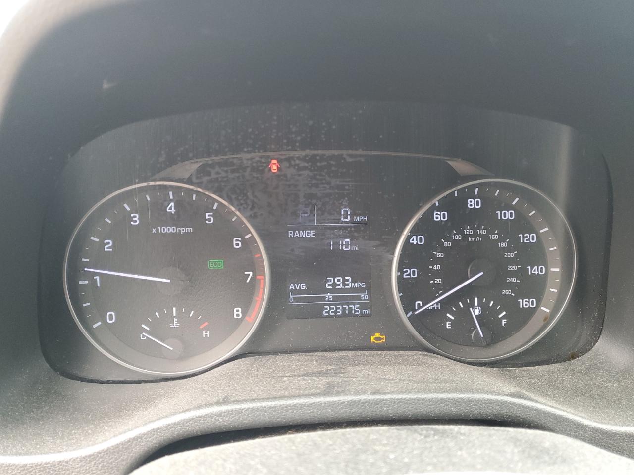 2017 Hyundai Elantra - Image 9