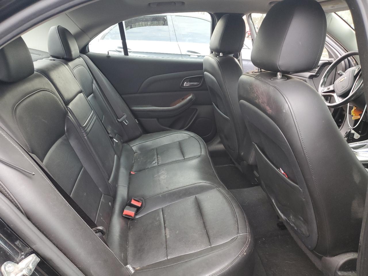 2013 Chevrolet Malibu - Image 10
