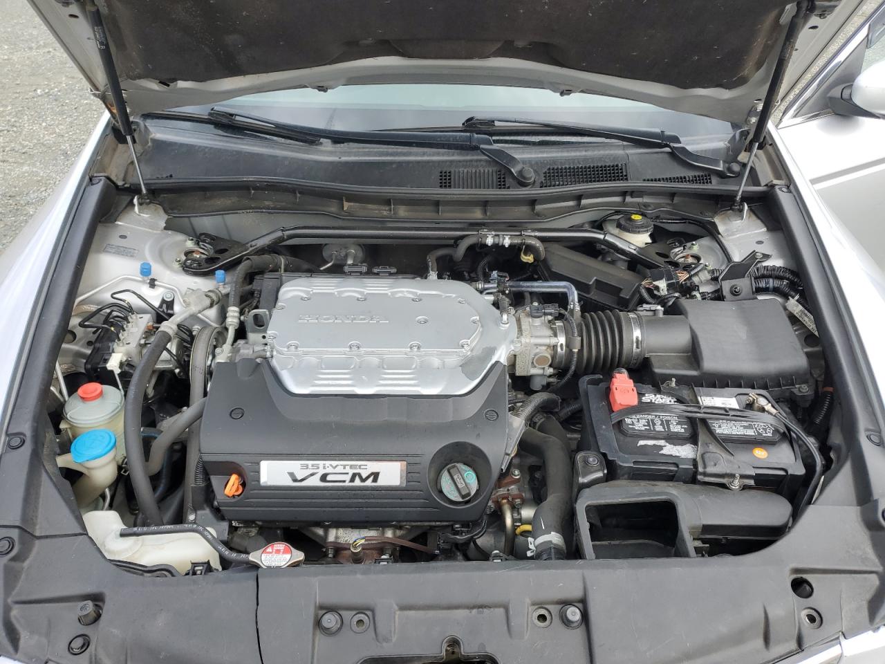 2010 Honda Accord - Image 13