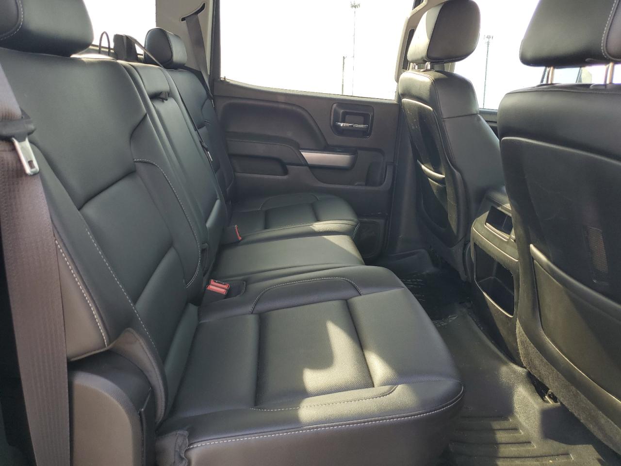 2014 Chevrolet Silverado - Image 11