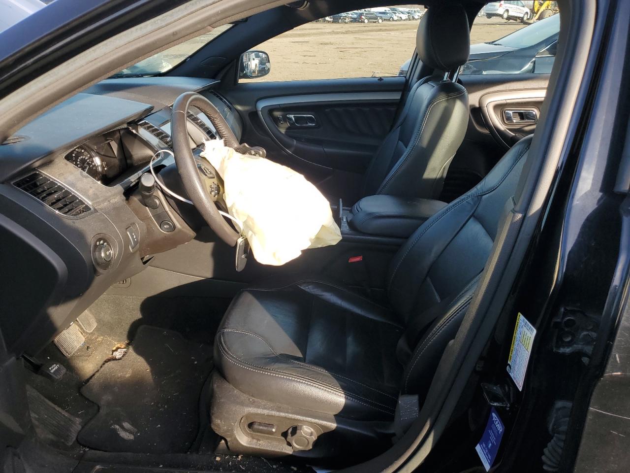 2017 Ford Taurus - Image 7