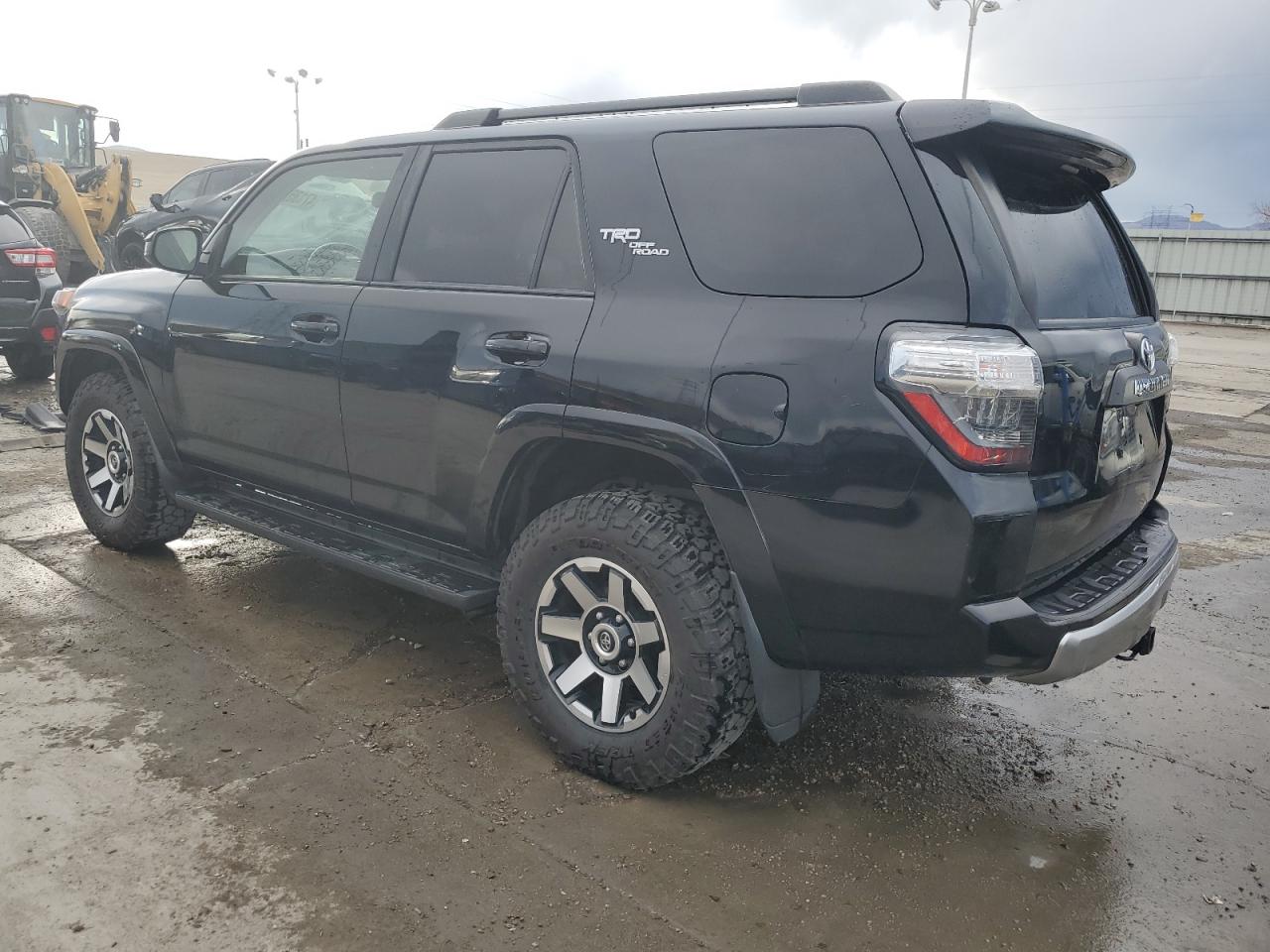 2022 Toyota 4Runner - Image 2