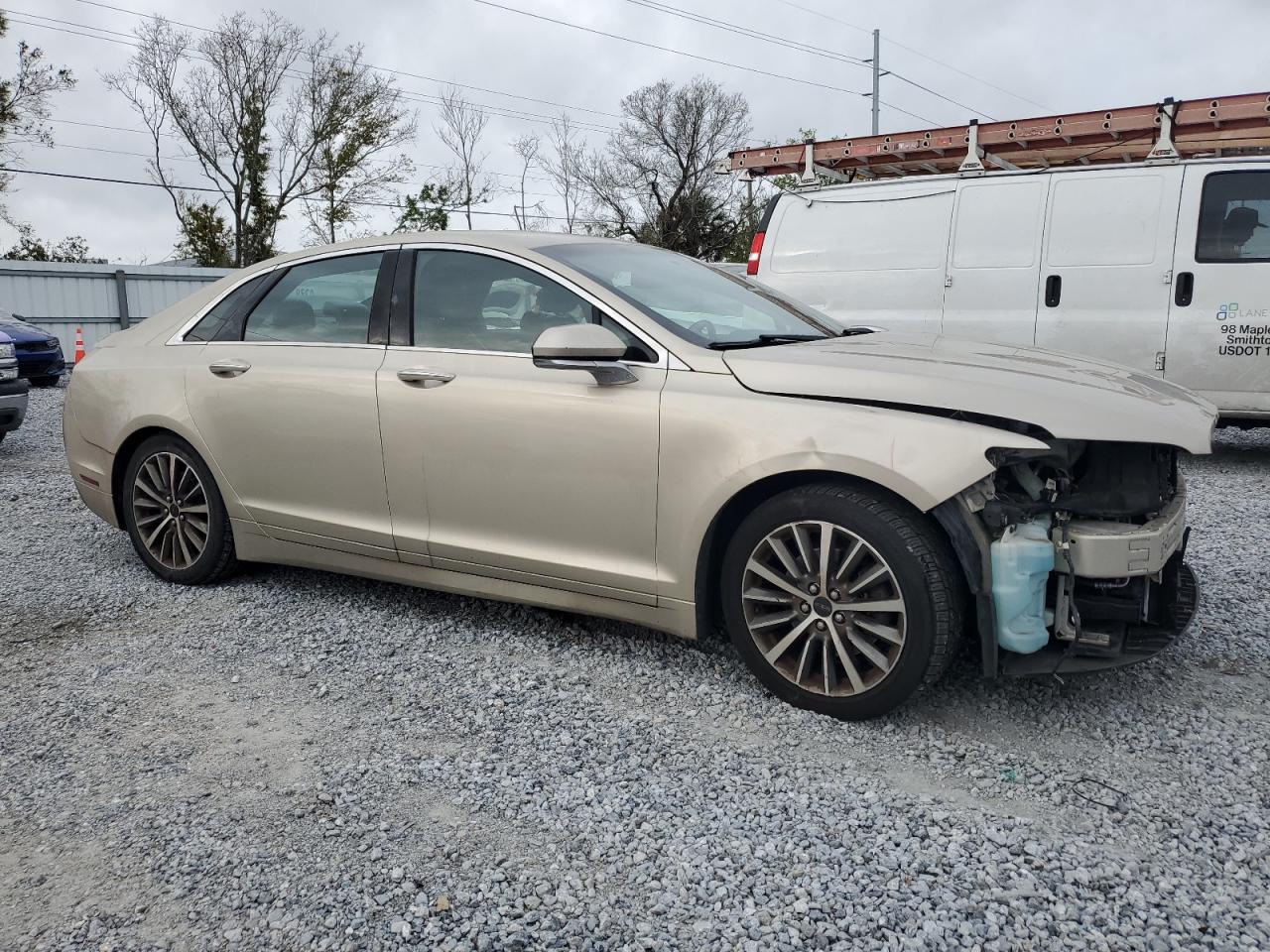 2017 Lincoln MKZ - Image 4