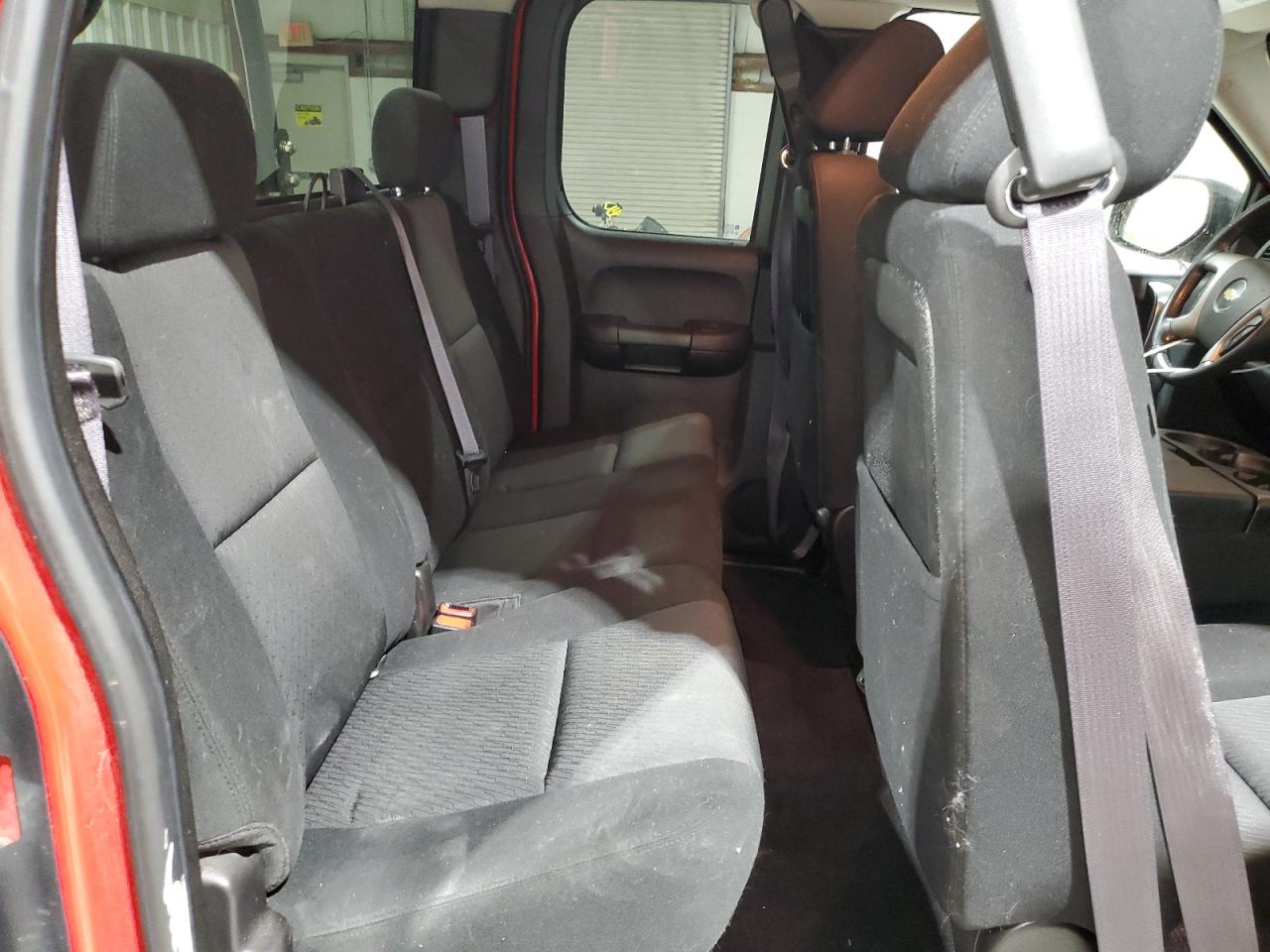 2011 Chevrolet Silverado - Image 10
