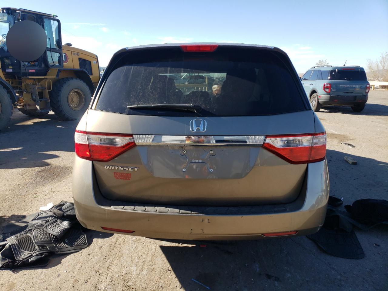 2012 Honda Odyssey - Image 6