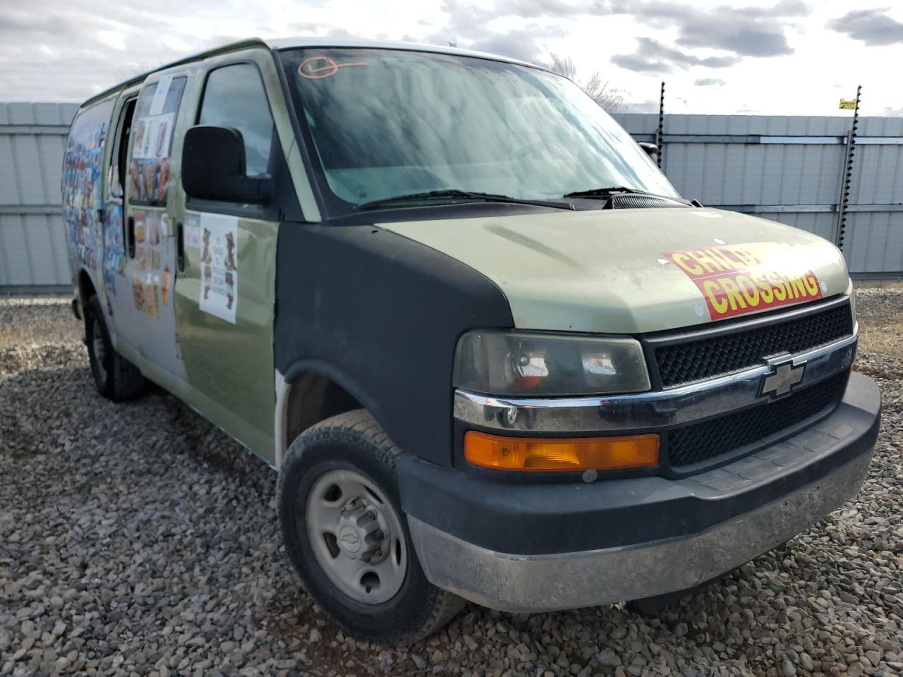 2006 Chevrolet Express - Image 4