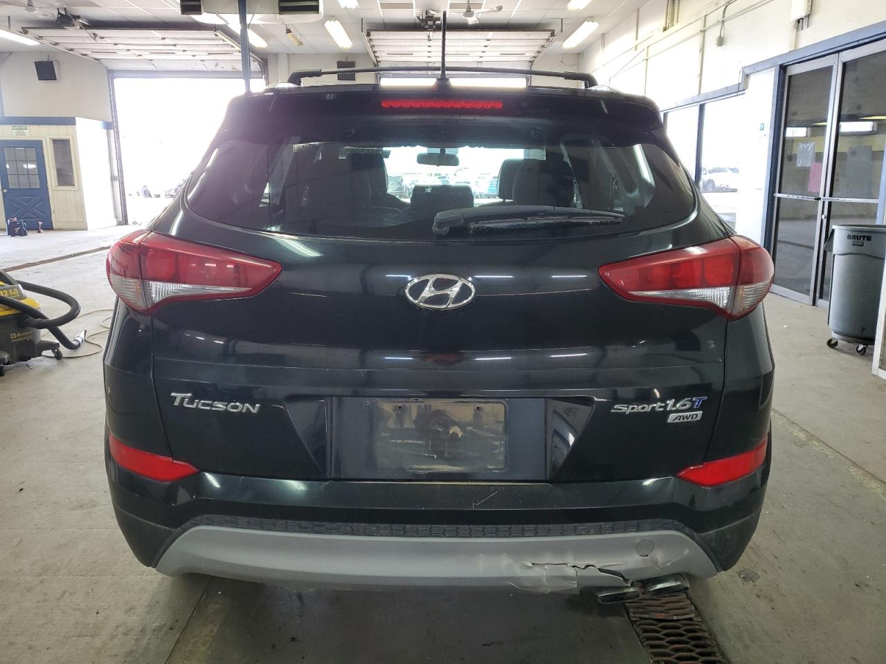 2017 Hyundai Tucson - Image 6