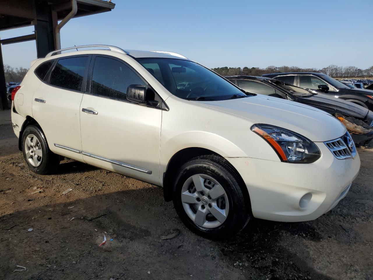 2015 Nissan Rogue - Image 4