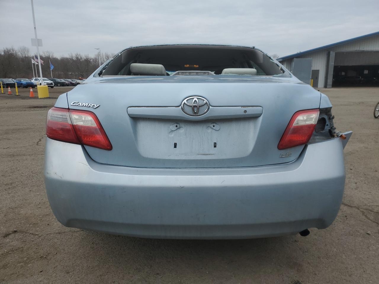 2009 Toyota Camry - Image 6