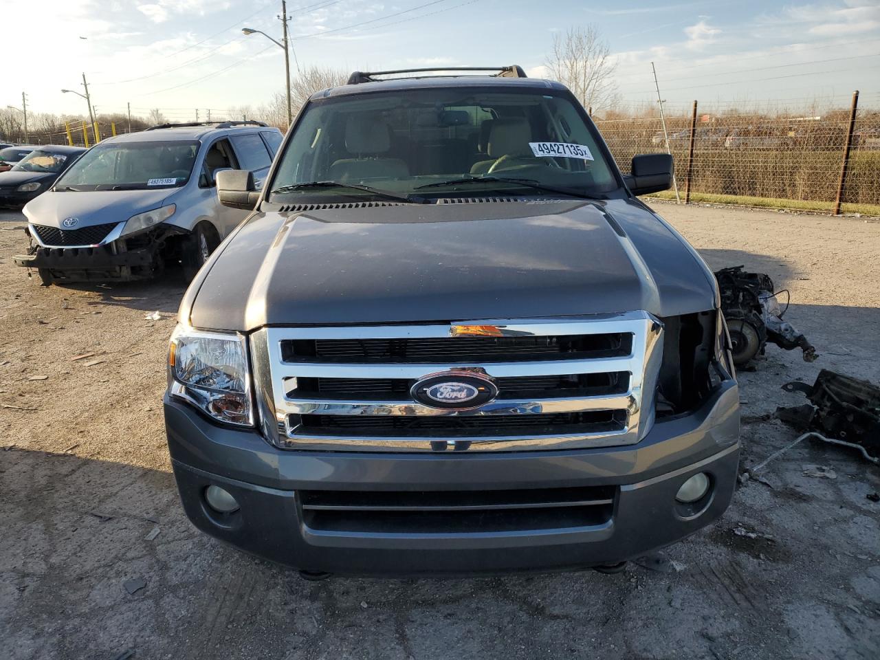 2010 Ford Expedition - Image 5