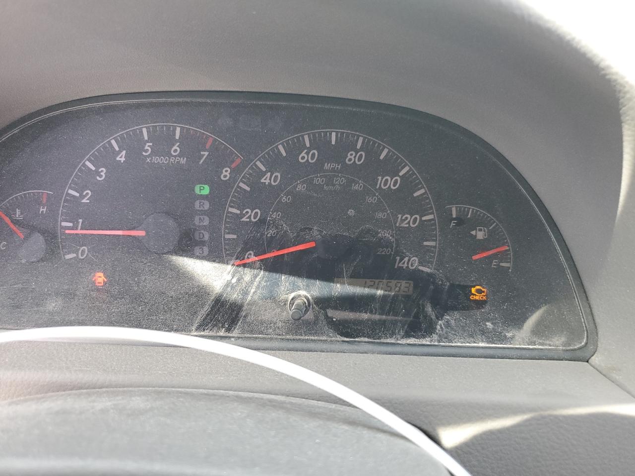 2005 Toyota Camry - Image 9