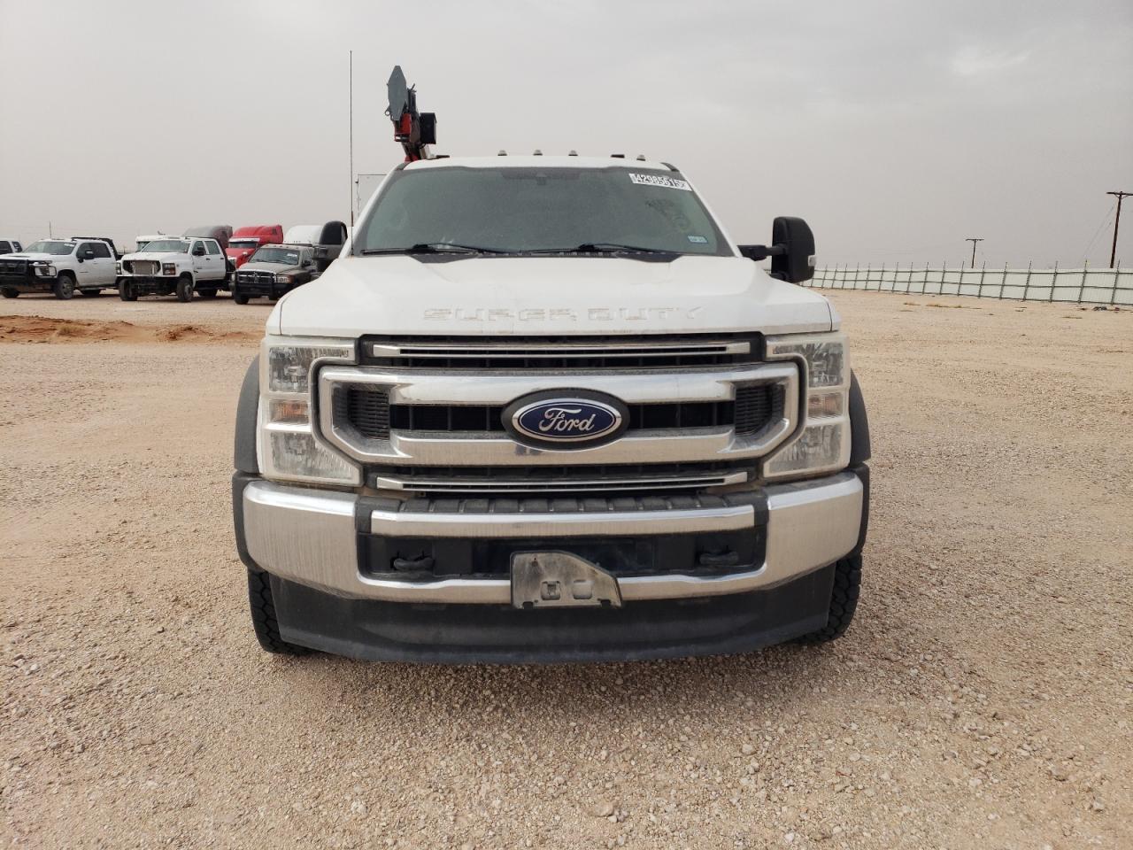2020 Ford F450 - Image 5