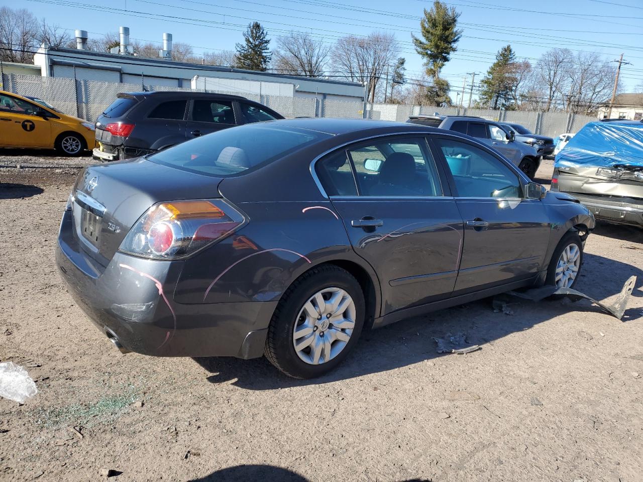 2012 Nissan Altima - Image 3