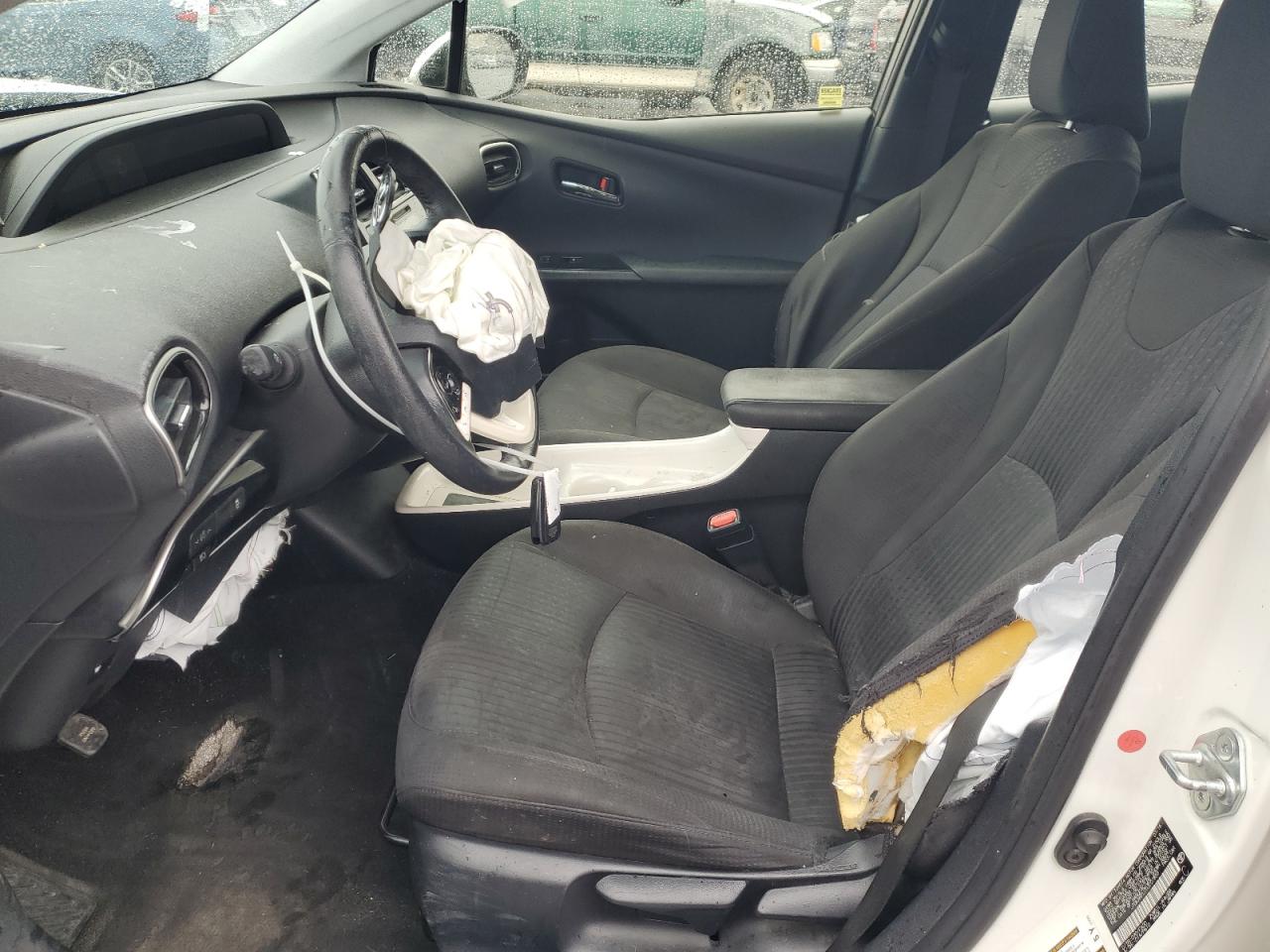 2016 Toyota Prius - Image 7