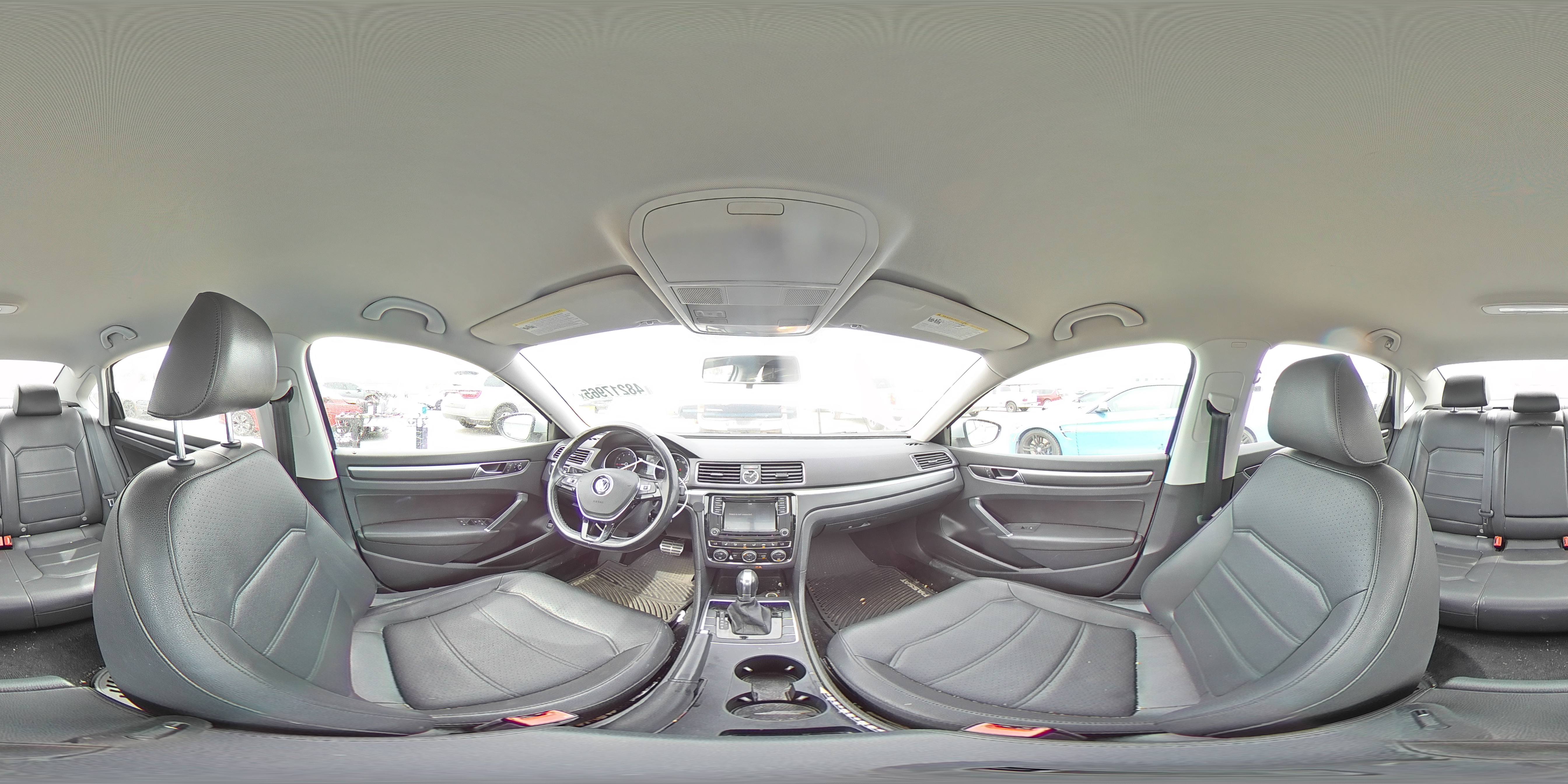 2017 Volkswagen Passat - Image 13