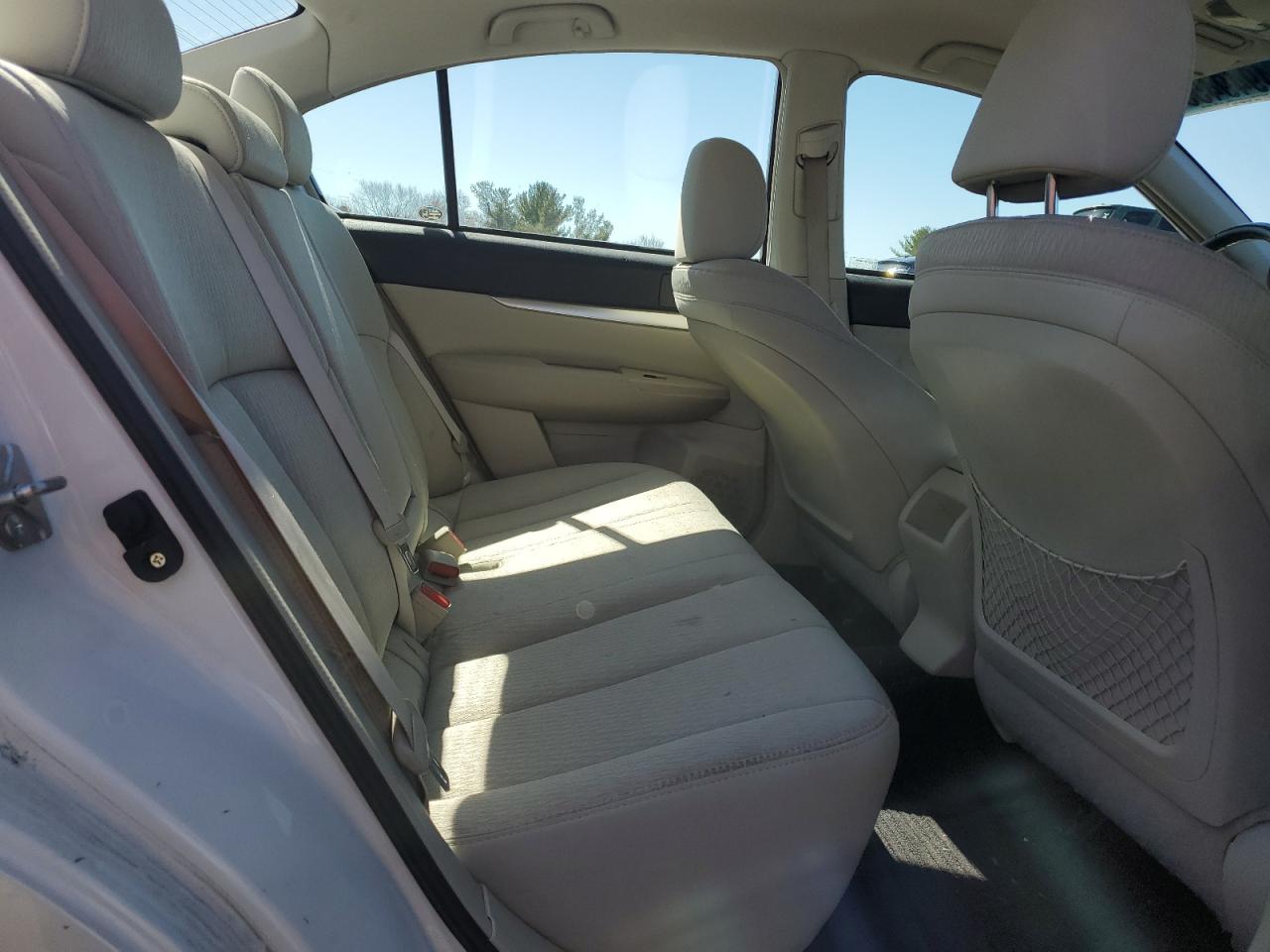 2010 Subaru Legacy 2.5I Premium VIN: 4S3BMBB62A3233663 Lot: 49494555