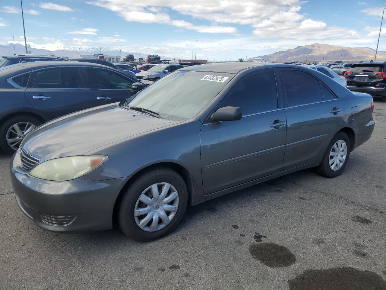 2005 Toyota Camry - Image 1