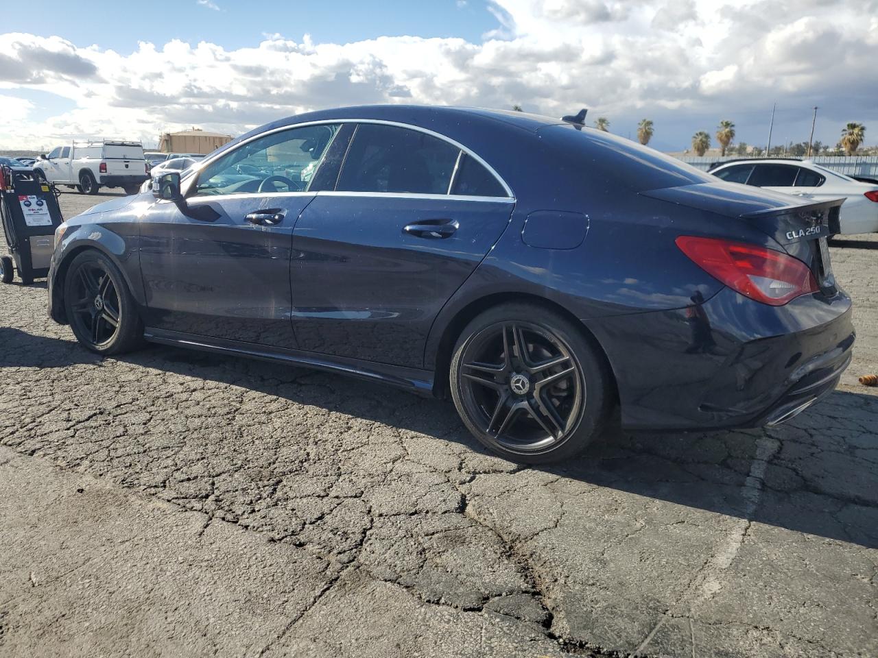 2018 Mercedes-Benz CLA-klasse - Image 2
