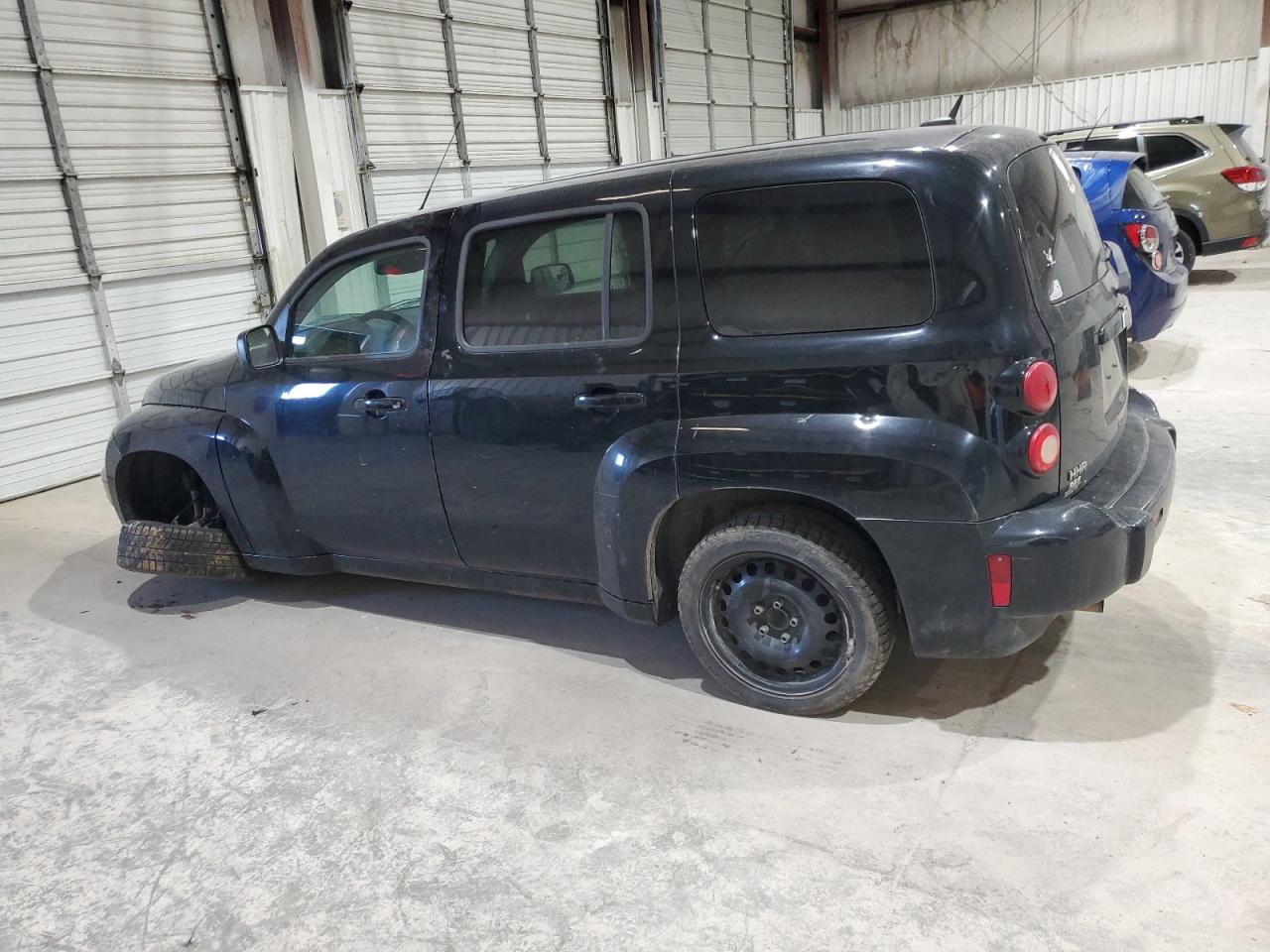 2010 Chevrolet HHR - Image 2